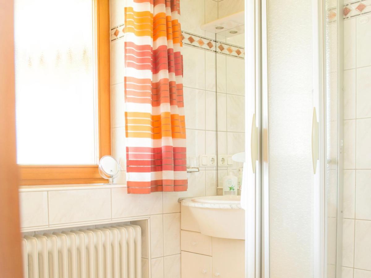 Haus Jaeger Ferienwohnungen Mit Indoor-Pool Inkl. Chiemgaukarte Ruhpolding Esterno foto